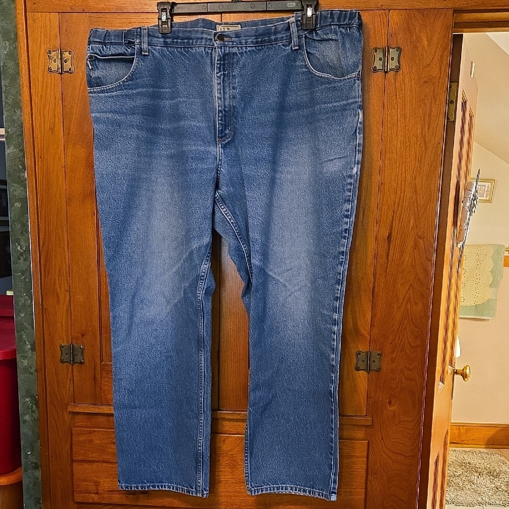 L.L. Bean Mens Blue Jeans Comfort Waist 100% Cotton 46x32 - 250265